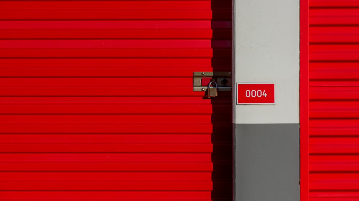 Faut-il assurer ses affaires dans un box de stockage ?